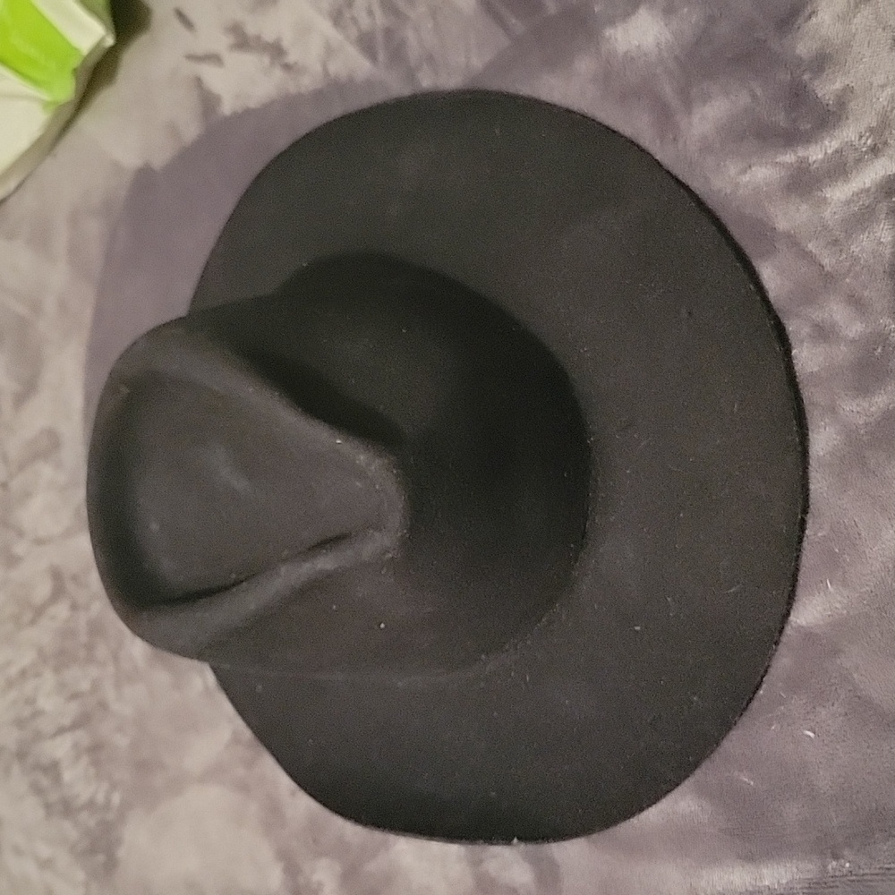Bailey Tucson  Mens Black  Wool Cowboy hat satin lined size  7  1/4